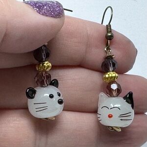 Cat and mouse earring set.